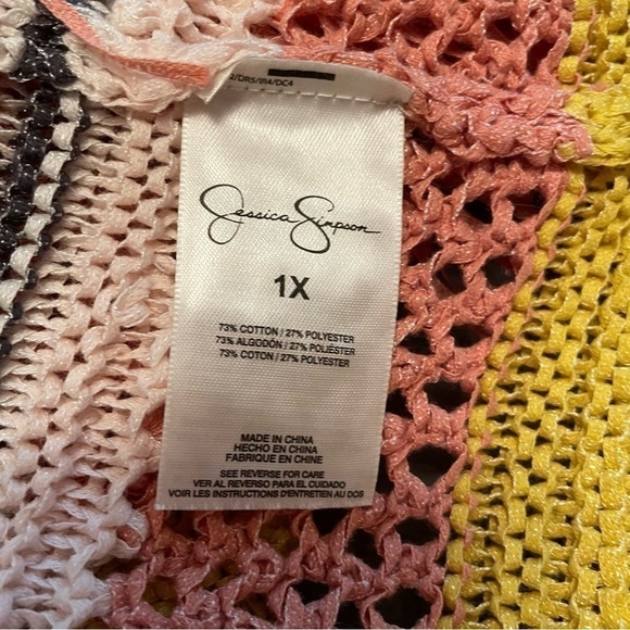 JESSICA Simpson Open Crochet Vest. Fringe Trim
Size 1X - Picture 9 of 9